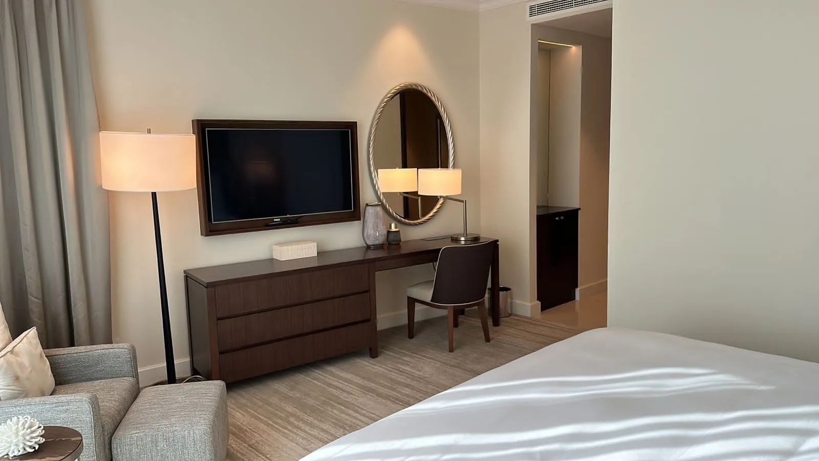 3-х спальные апартаменты в The Address Residences Fountain Views 3