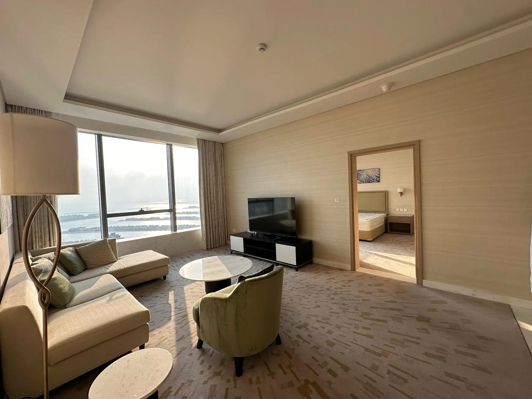 1-спальные апартаменты в The Palm Tower