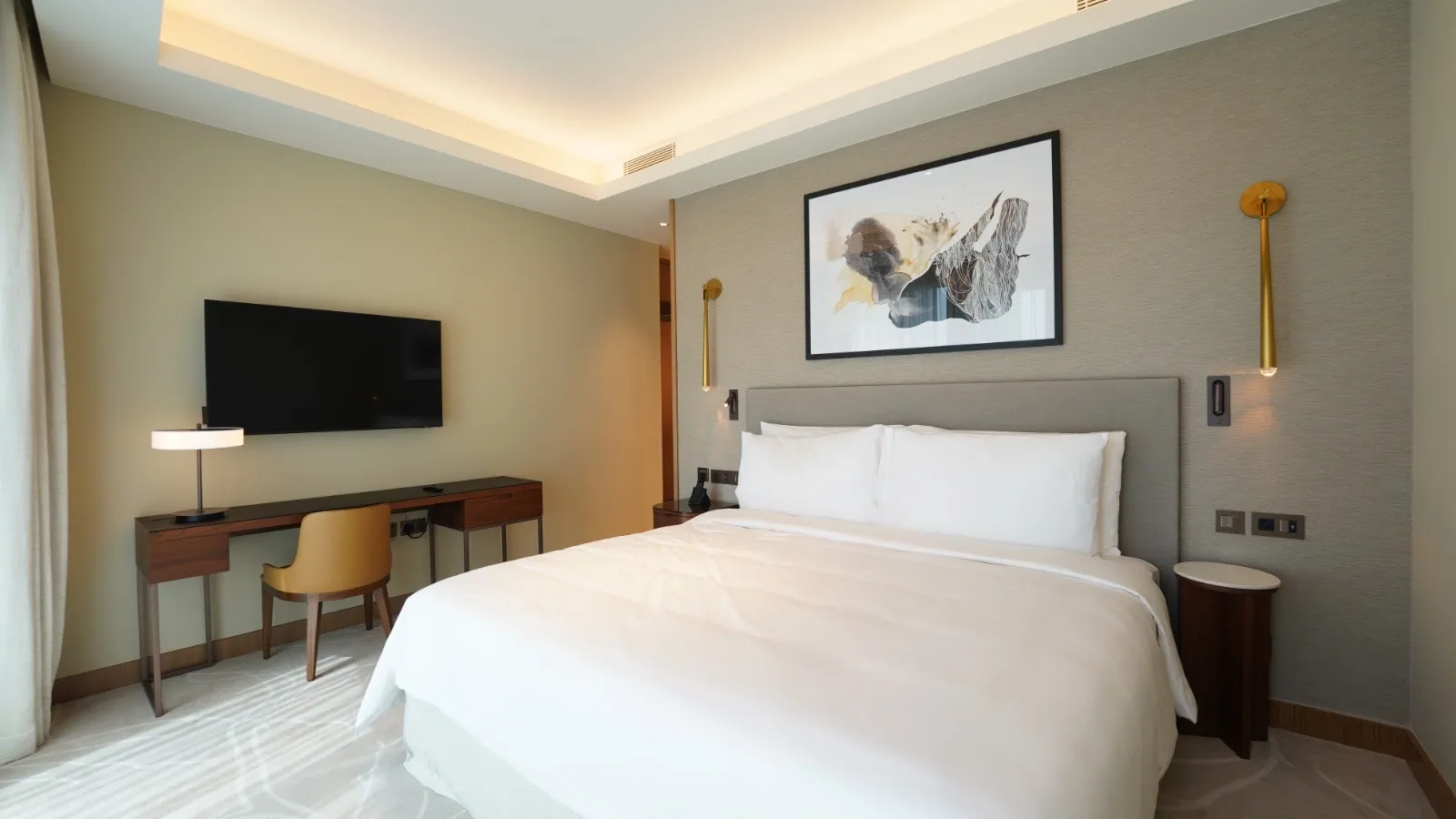 2-х спальные апартаменты в The Address Residences Opera