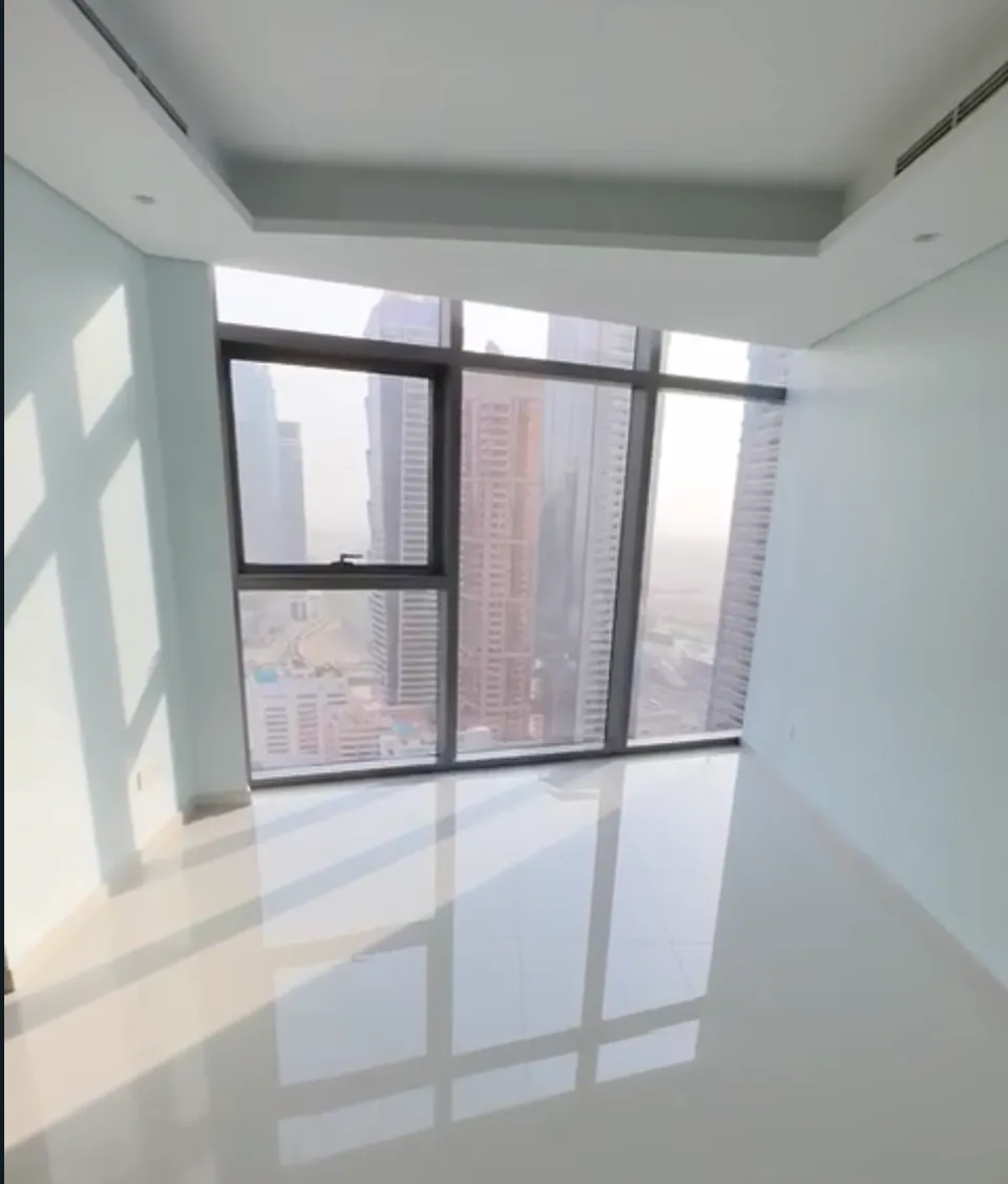 2-х спальные апартаменты в Paramount Tower Hotel and Residences