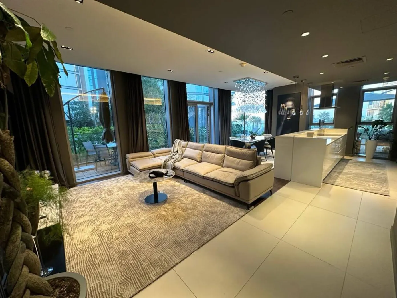 4-х спальные апартаменты в Bluewaters Island Building 2