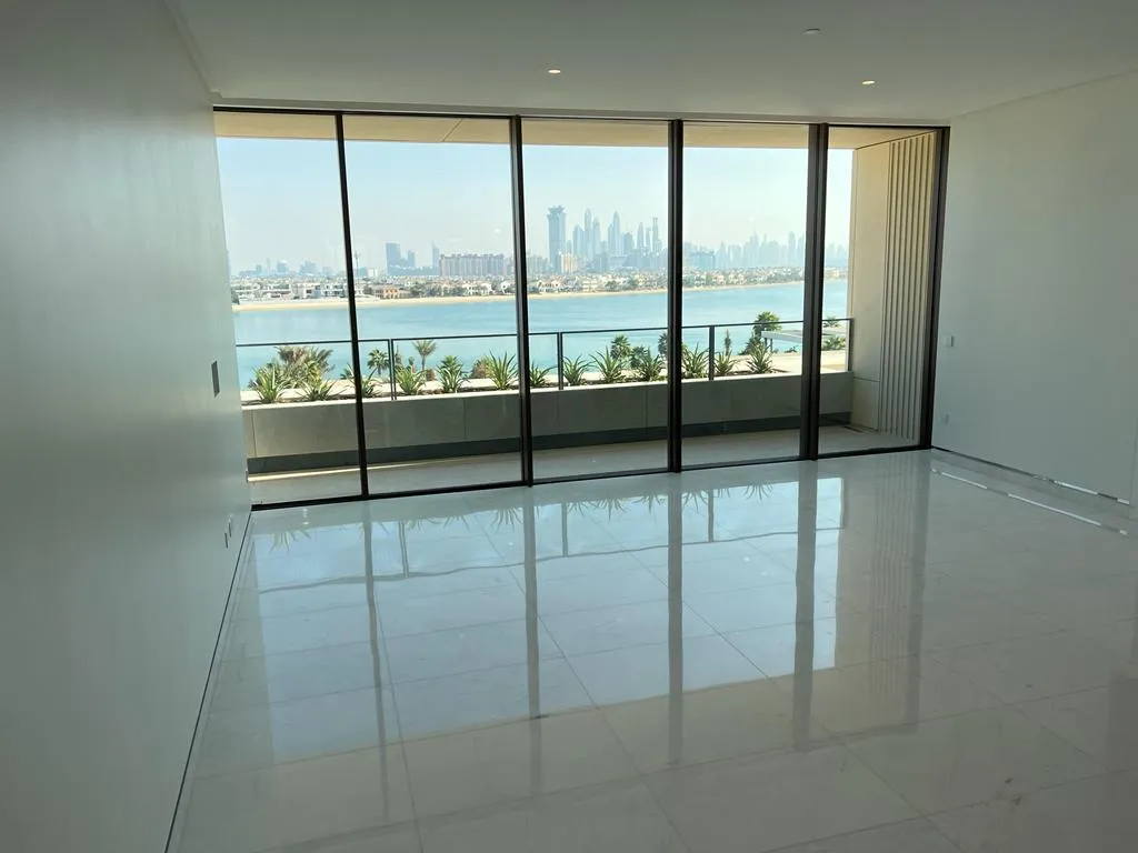 2-х спальные апартаменты в Royal Atlantis Residences