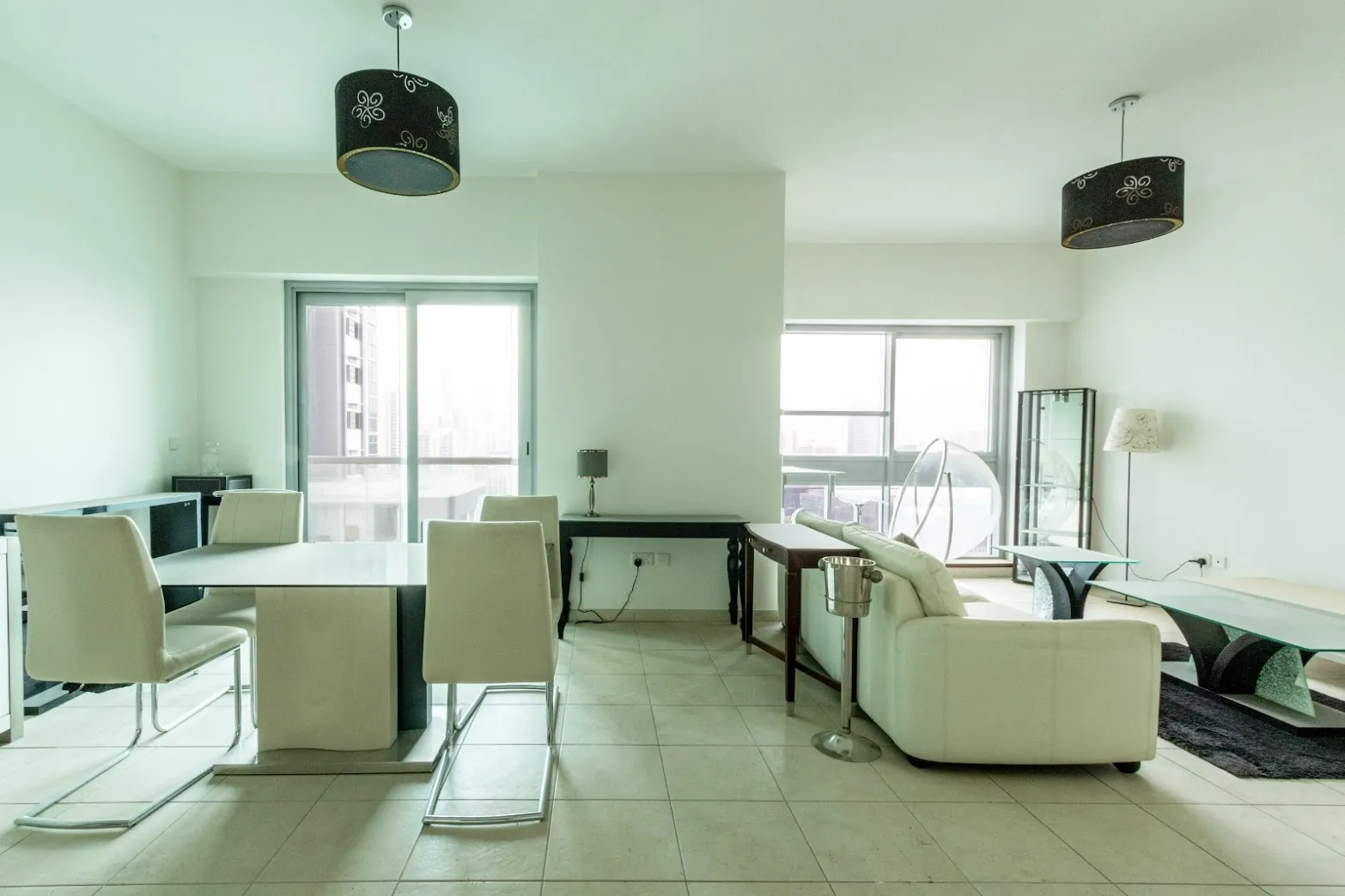 2-х спальные апартаменты в Executive Towers K