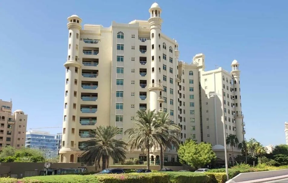 3-х спальные апартаменты в Al Tamr