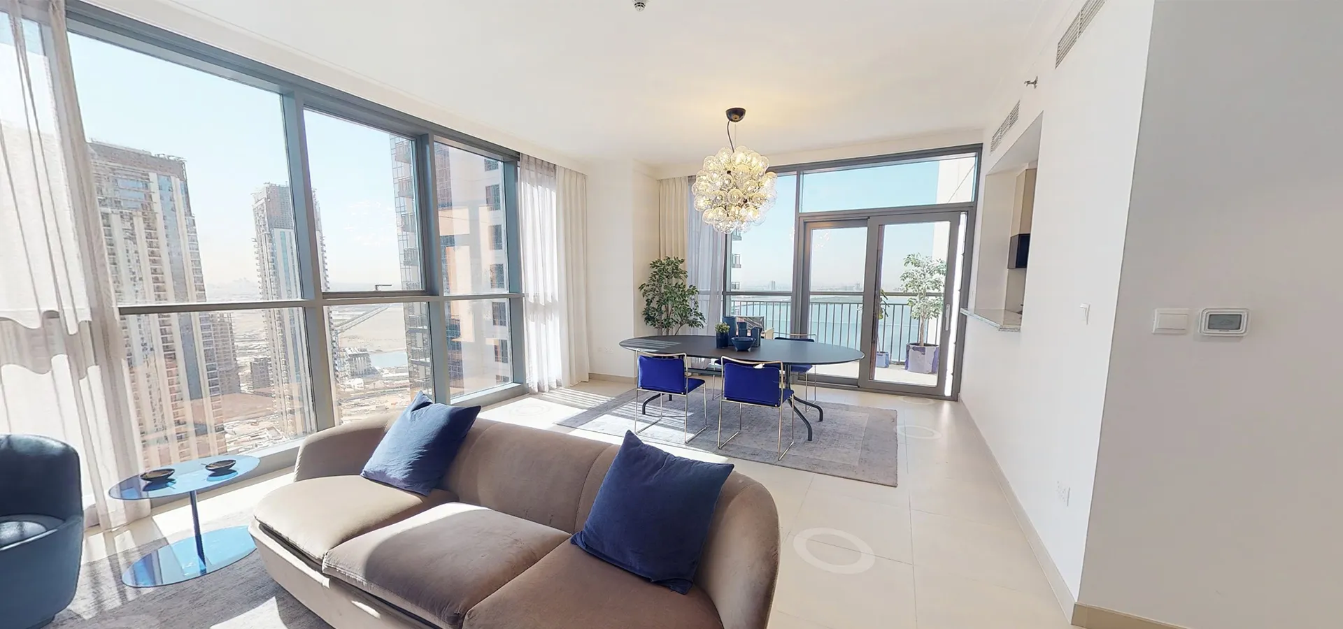 3-х спальные апартаменты в Creek Residence Tower 2