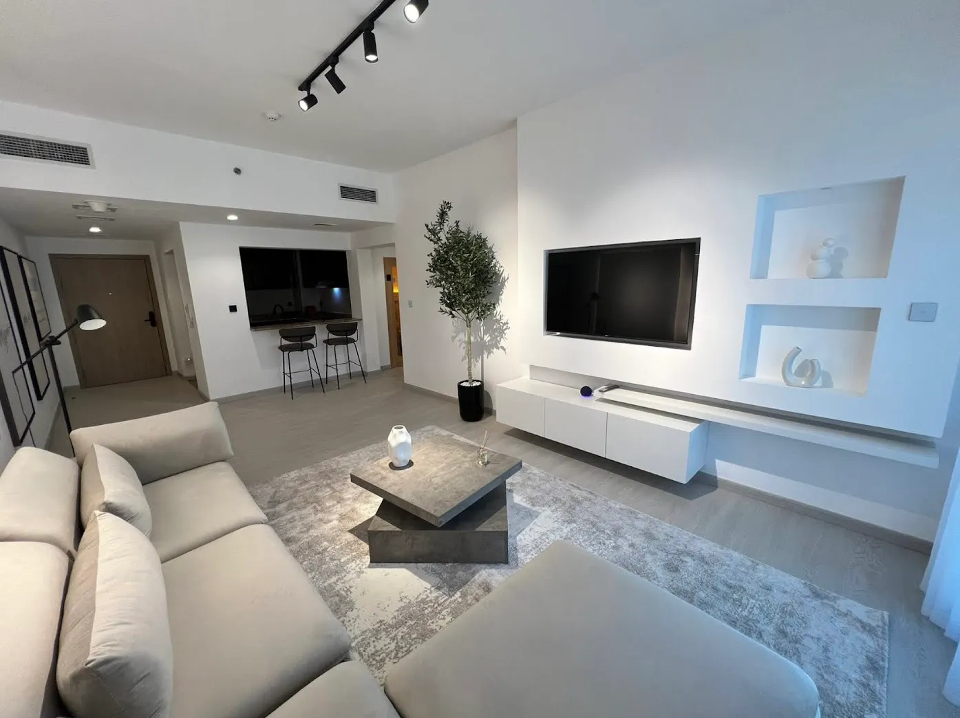 1-спальные апартаменты в May Residence