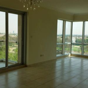 2-х спальные апартаменты в Fairways East