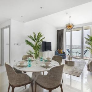 2-х спальные апартаменты в Beach Isle