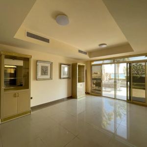 8-спальная вилла в Al Hamra Village