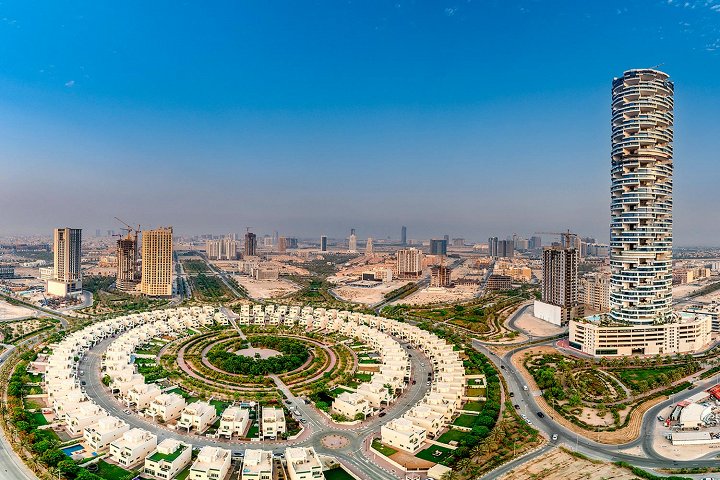 zcTrd6uQ-Jumeirah-village-circle-dubai.jpg