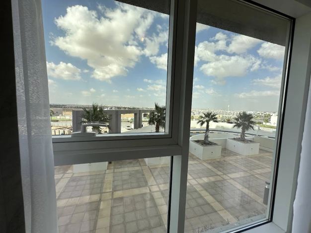12_11zon.webp